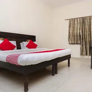 https://oyo-8467-hotel-shiv-shakti-inn.hotelsdelhi.org